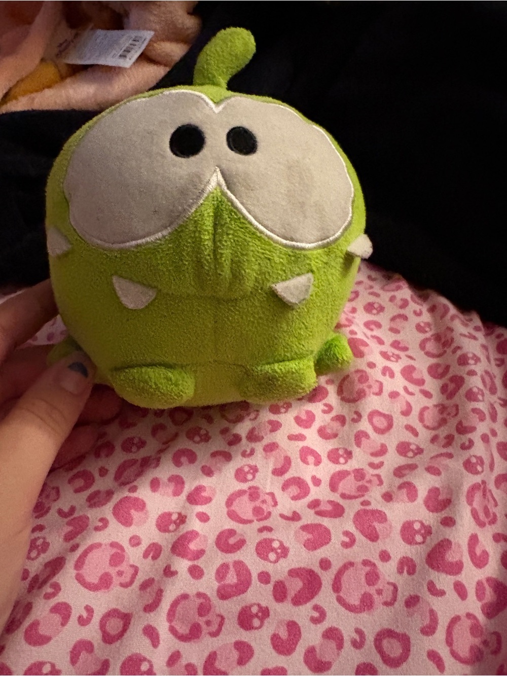 RARE y2k om nom cut the rope plushie